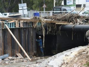  فيضانات جنوب فرنسا