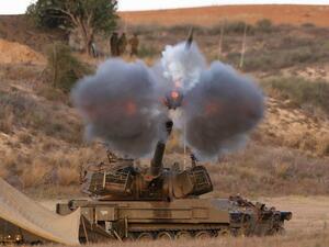 مدفعية الاحتلال تقصف مجددا مواقع لفصائل المقاومة في غزة
