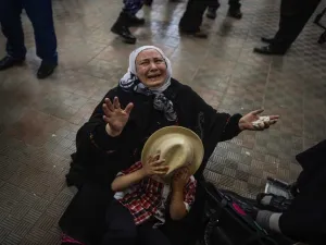 فتح معبر رفح في كلا الاتجاهين
