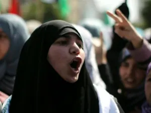 تظاهرة في غزة احتجاجا على استشهاد اسير فلسطيني في سجون اسرائيل/أ.ف.ب