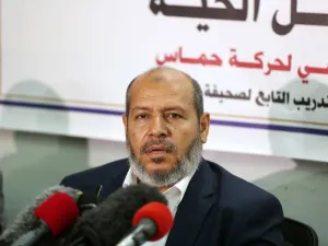 القيادي في حركة حماس خليل الحيّة