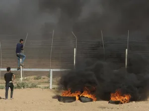 شهيد وعشرات الجرحى في غزة 