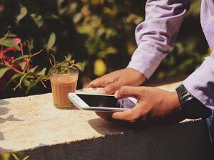 Roaming charges for voice calls and SMS will further reduce from April 1 next year in the second phase of a GCC move to reduce roaming charges. (Pixabay)