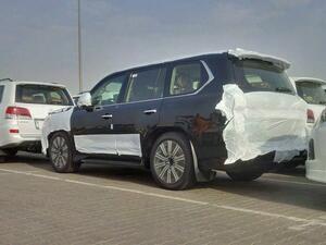 سيارة لكزس LX 570 2016