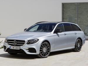 ستتوفر E-Class واجن بجميع محركات عائلة E-Class التي تشمل E200 و E200d و E220 و E220d و   E250 و E400 مع خيار الدفع الرباعي و E43 التي توفر نفس الخيار