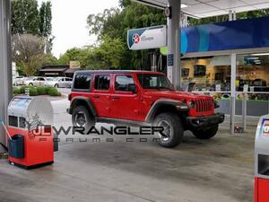 جيب رانجلر 2018 الجديدة كلياً تظهر للمرة الأولى على الطبيعة