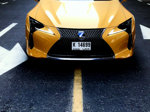 ليكزس إل سي 500 إتش