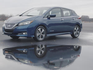 نيسان ليف سيارة كهربائية بسعر في متناول الجميع