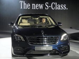 مرسيدس بينز إس كلاس الجديدة في أبوظبي