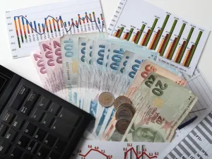 الاستثمارات الأجنبية في تركيا تتراجع عند أدنى مستوى في 8 سنوات العام الماضي 