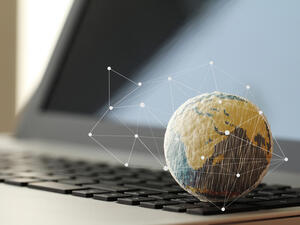 الشركات التي تتبنى عملية التحول الرقمي ستشهد نمواً في العائدات يصل إلى قرابة 30%