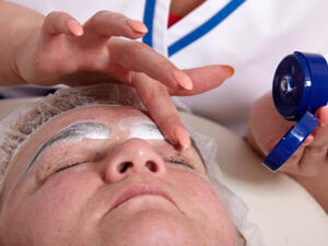 جهّزي لون الصبغة الذي ترغبين الحصول عليه