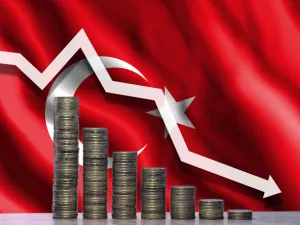 معدل نمو الاقتصاد التركي قد ينراجع في الربع الثالث من العام الجاري 