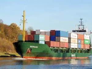 The new system seeks to provide one window through which exporters and importers can finalise all documentation procedures and reduce the timeframe of releasing products from ports (Image:File/Photo)