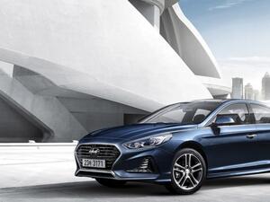 ميكانيكياً, ستحصل سوناتا على عدة خيارات من المحركات والتي ستكون متوفرة جميعاً في كوريا