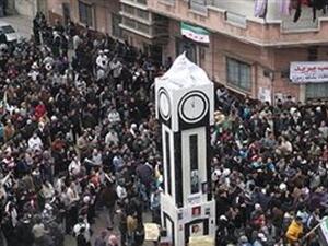 هناك الكثير من الأمور التي زادت من معاناة السوق من أبرزها بطء الشركات العقارية والمطورين عن مواكبة متطلبات السوق العقارية والتوقف عن البدء في المشروعات التي أعلنت عنها بسبب ضعف التمويل والرغبة في معرفة توجهات السوق وارتفاع أسعار الأراضي ومحدودية دخل الفرد