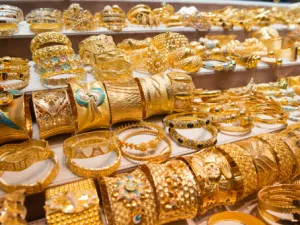 كان ارتفاع معدلات التضخم وأسعار الفائدة من أهم العوامل المؤثرة على المعدن الأصفر