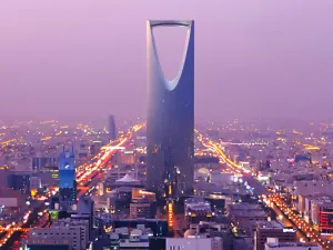 السعودية تسمح لـ 65 دولة الاستفادة من التأشيرة السياحية في المرحلة الأولى 