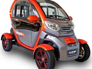 E-ROAD تكشف عن أول سيارة كهربائية يمكن قيادتها بدون رخصة