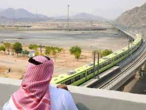 أسعار التذاكر لقطار الحرمين السريع تتنوع تبعا ً للدرجة وحسب وجهة المسافر