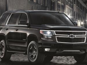 تتميز نسخ Midnight بحصولها على لون أسود لماع يوحي بالفخامة و الأداء الرياضي بالإضافة الى حصولها على جنوط سوداء, شبك أسود, و داخلية سوداء بالكامل