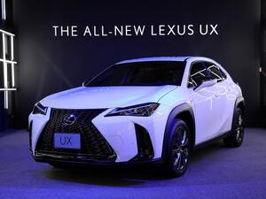  لكزس يو إكس الجديدة في دبي 