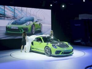 سيارة بورشه