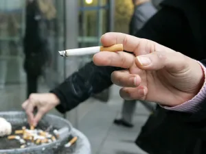 أسعار عبوة الدخان للماركات شائعة الاستخدام ستتراوح مابين 18 إلى 24 ريالاً