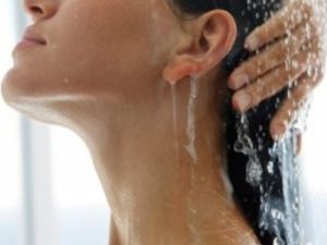 الاستحمام يساعد على ارتخاء العضلات والتخلص من التوتر