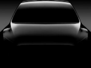 عبّر موسك أيضاً عن فرحته و حماسه لموديل Y, والتي يتمنى أن تكون جاهزة وتبدأ بسيرها بالطرقات في عام 2019 القادم