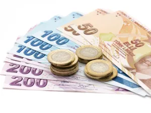 ارتفع سعر الليرة التركية إلى ما دون 3.60 مقابل الدولار الأمريكي