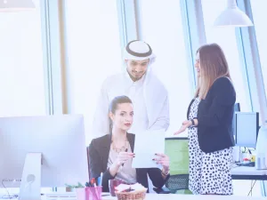 الحكومة الكويتية تخفض أعداد الوافدين في المؤسسات الحكومية بنسبة 70% 
