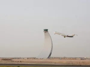 مطار أبوظبي الدولي 