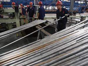 ان دول المنطقة تمتلك البنية التحتية المطلوبة والمقومات الملائمة لقيام أية صناعة تعتمد على مادة الألمنيوم الأولي