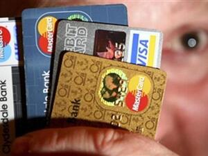It wasn’t too long ago when a number of consumers started ditching their credit cards for fear of incurring massive debt