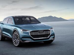 ستكون أودي E-Tron كواترو منافسة مباشرة لتيسلا موديل X حيث ستحصل E-Tron كواترو على 3 محركات كهربائية 2 منها للمحور الخلفي وواحد للمحور الأمامي