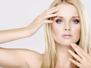 تطبيق الفيتامين "سي" مرتين يومياً