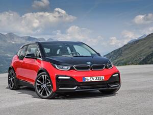 BMW تسلم مليون سيارة في الأشهر الخمسة الأولى من 2018