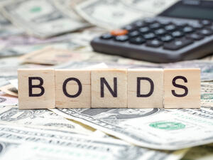 السندات الدولارية ستتراوح قيمتها بين ثلاثة مليارات وأربعة مليارات دولار بينما ستتراوح قيمة سندات اليورو بين مليار و1.5 مليار يورو
