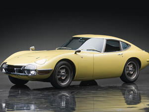 تويوتا 2000 جي تي في اليابان