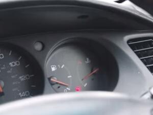 تسير السيارة لمسافة 50 ميل (80 كم). ولكن تبين بأن السيارة إستطاعت قطع 99 ميل (158 كم). حيث بدأ الإختبار عندما أشار مؤشر الوقود الى نفاذه