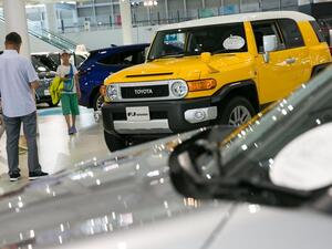 كانت أغلى السيارات المدرجة على دوبيزل موتورز بوغاتي تشيرون بقيمة 17 مليون درهم