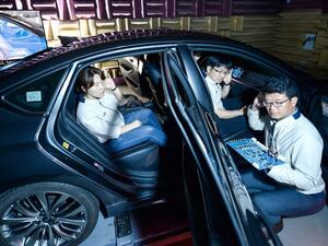 هيونداي تطور تقنية جديدة تسمح لكل راكب الاستماع للصوتيات بشكل منفصل