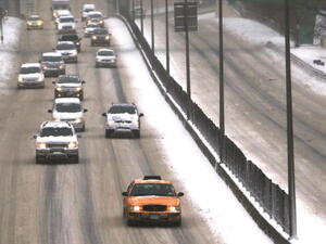 تبلغ مبيعات السيارات العام الجاري بين 800 و860 ألف سيارة رغم تحذيرها الأسبوع الماضي