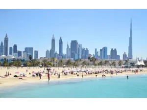 احتلت دبي المرتبة الأولى من حيث إنفاق الزوار، حيث بلغ ما أنفقه السياح في نفس العام 28.50 مليار دولار.