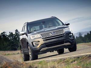 زودت فورد اكسبلورر بلاتينيوم 2016 بمحرك ايكوبوست V6 سعة 3.5 لتر يولد قوة 365 حصان و 474 نيوتن.متر من عزم الدوران