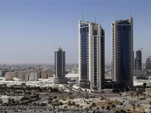 تركزت الزيادة في القروض الموجهة إلى القطاع الخاص في قطاع التجارة، ورغم ذلك مازال أصحاب الأعمال يصفون تمويلات المصارف بالسياسة المتشددة