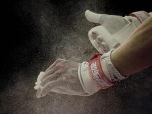 يعمل المصنع حالياً على رفع انتاجه من الطباشير الصحية الى مليوني علبة سنوياً