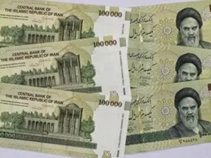 الريال الإيراني 