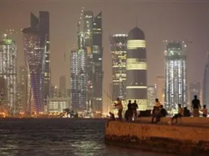 تصدرت قطر قائمة أكبر 15 دولة، وجاءت الأولى خليجيا، من حيث ثروات العائلات المليونيرات، حيث بلغ عددها 50 ألف عائلة بنسبة 11.6% من السكان، حيث توجد 116 عائلة مليونيرات بين كل 1000 عائلة